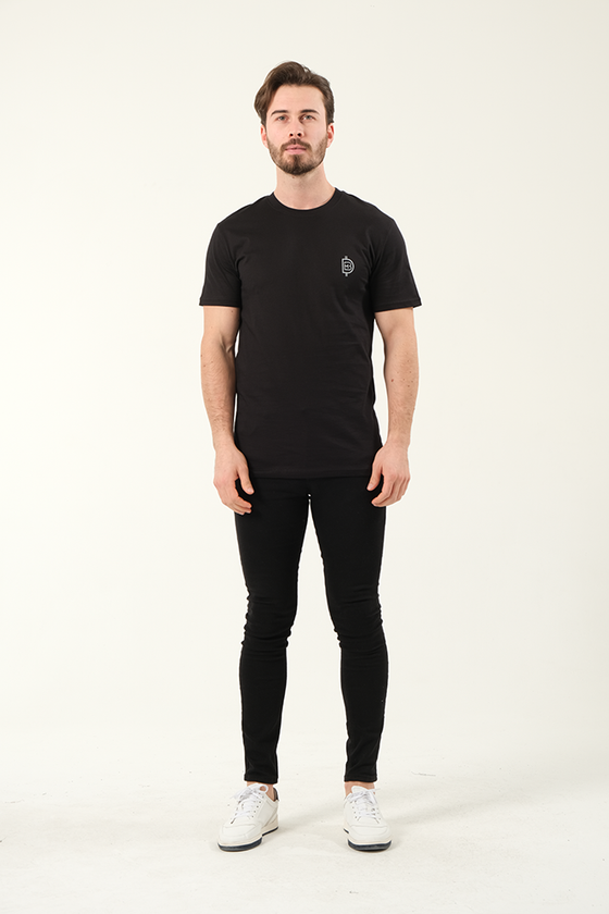 Premium Men’s T-Shirt: Embrace Comfort & Style for Exercise and Everyday Wear