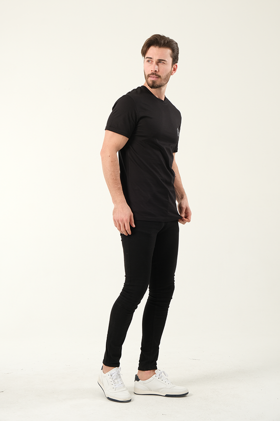 Premium Men’s T-Shirt: Embrace Comfort & Style for Exercise and Everyday Wear