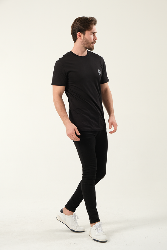 Premium Men’s T-Shirt: Embrace Comfort & Style for Exercise and Everyday Wear