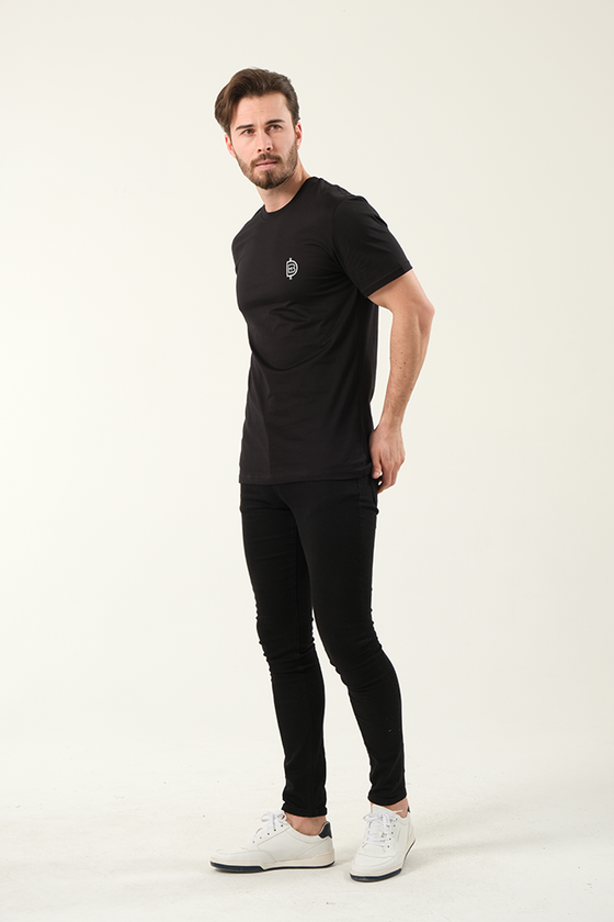 Premium Men’s T-Shirt: Embrace Comfort & Style for Exercise and Everyday Wear