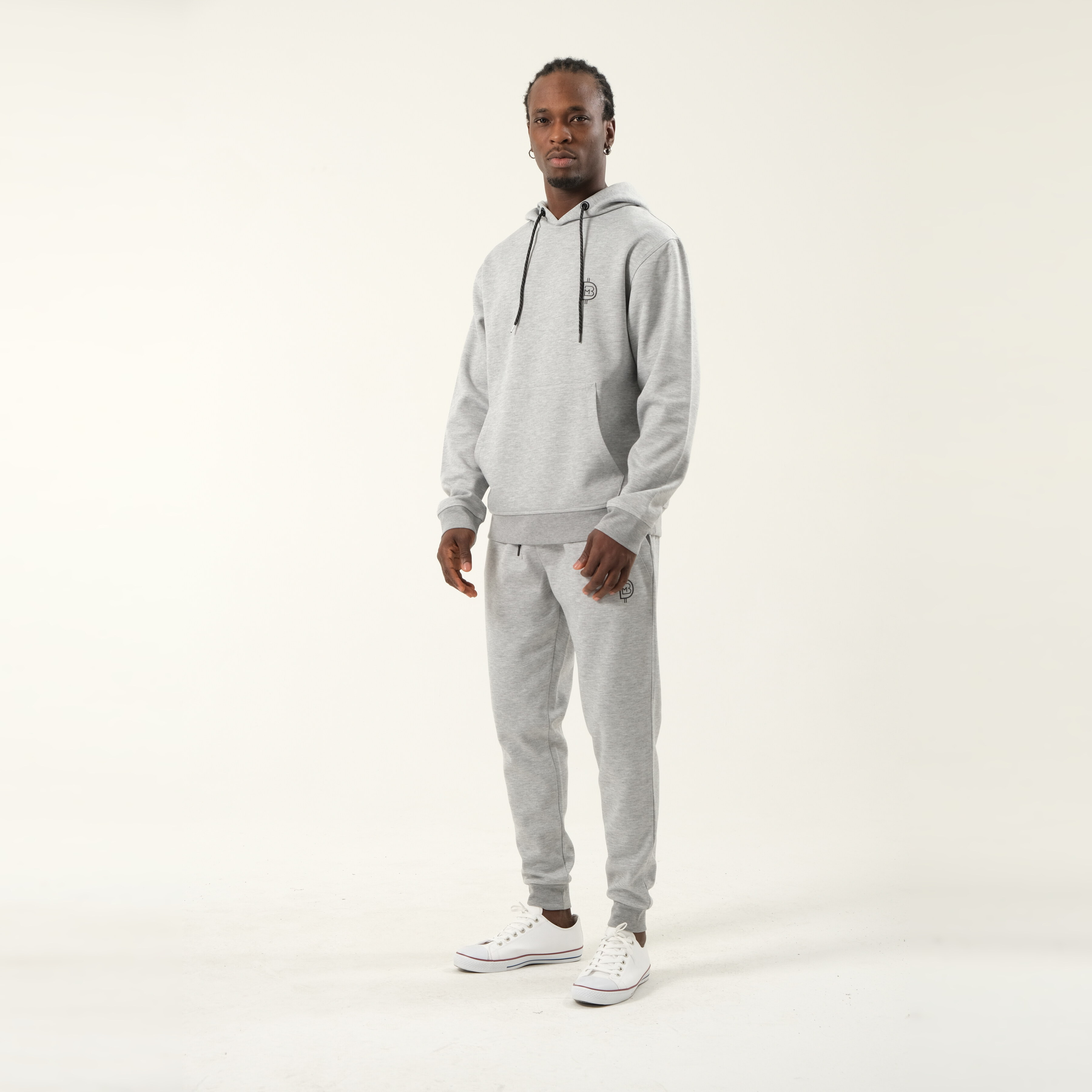 Sweatsuit detail
